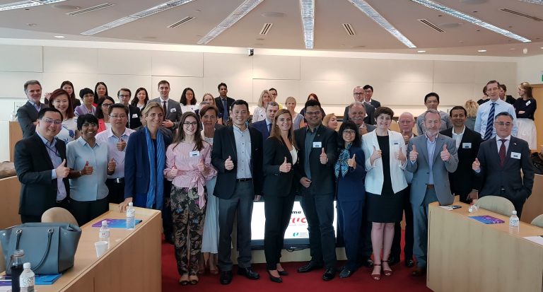 elsushko.com dr.elizabeth sushko phd international law singapore european chamber of commerce photo together